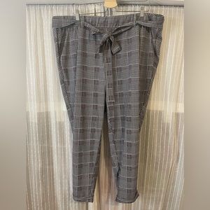 Houndstooth Cigarette Pants